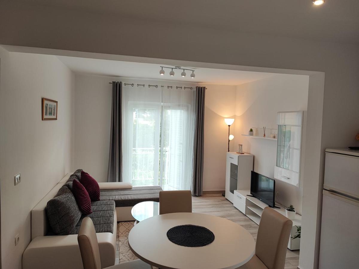 G&S Apartment Tribunj  Ngoại thất bức ảnh